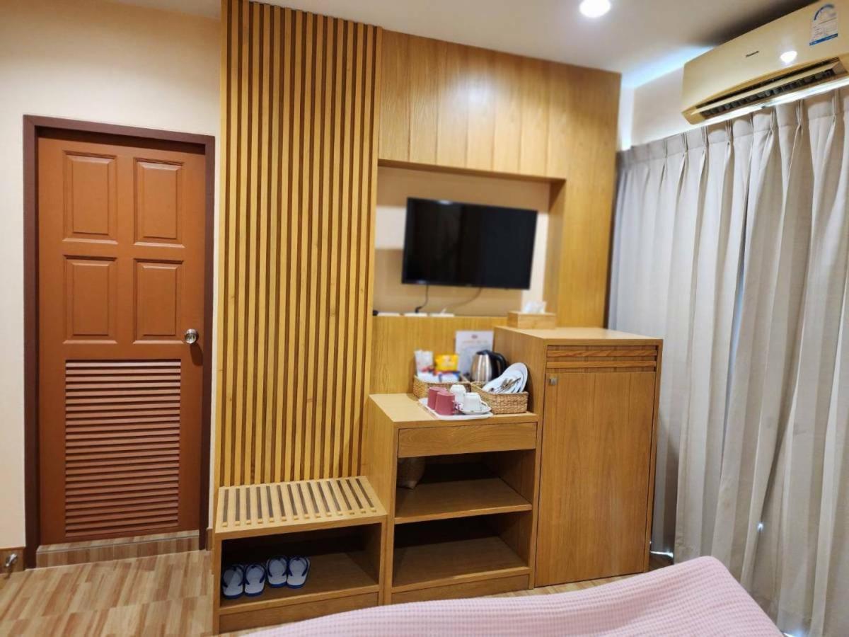 Alaita Hostel Patong 外观 照片