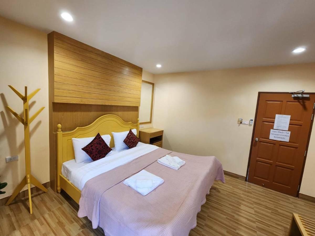 Alaita Hostel Patong 外观 照片