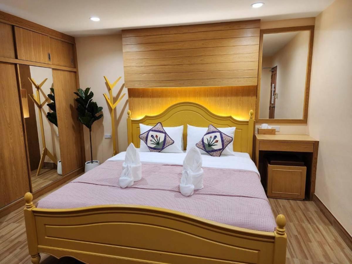 Alaita Hostel Patong 外观 照片